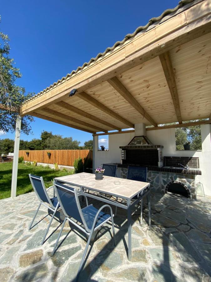הוילה Kouramaditika Marianna'S House מראה חיצוני תמונה